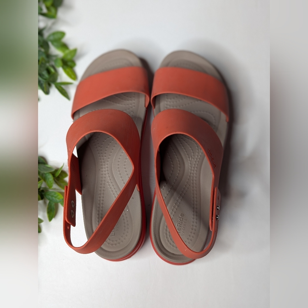 Croc Brooklyn Platform Sandal Size 9 - Picture 4 of 10